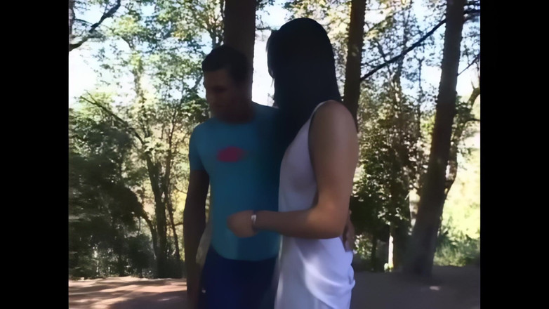 TGirls Fantasies: Мясистый шмель подпрыгивает на массивном хуе