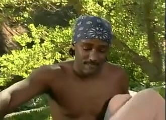 Outdoor pervs: Gorąca blondynka dupek zostaje wypełniona bbc