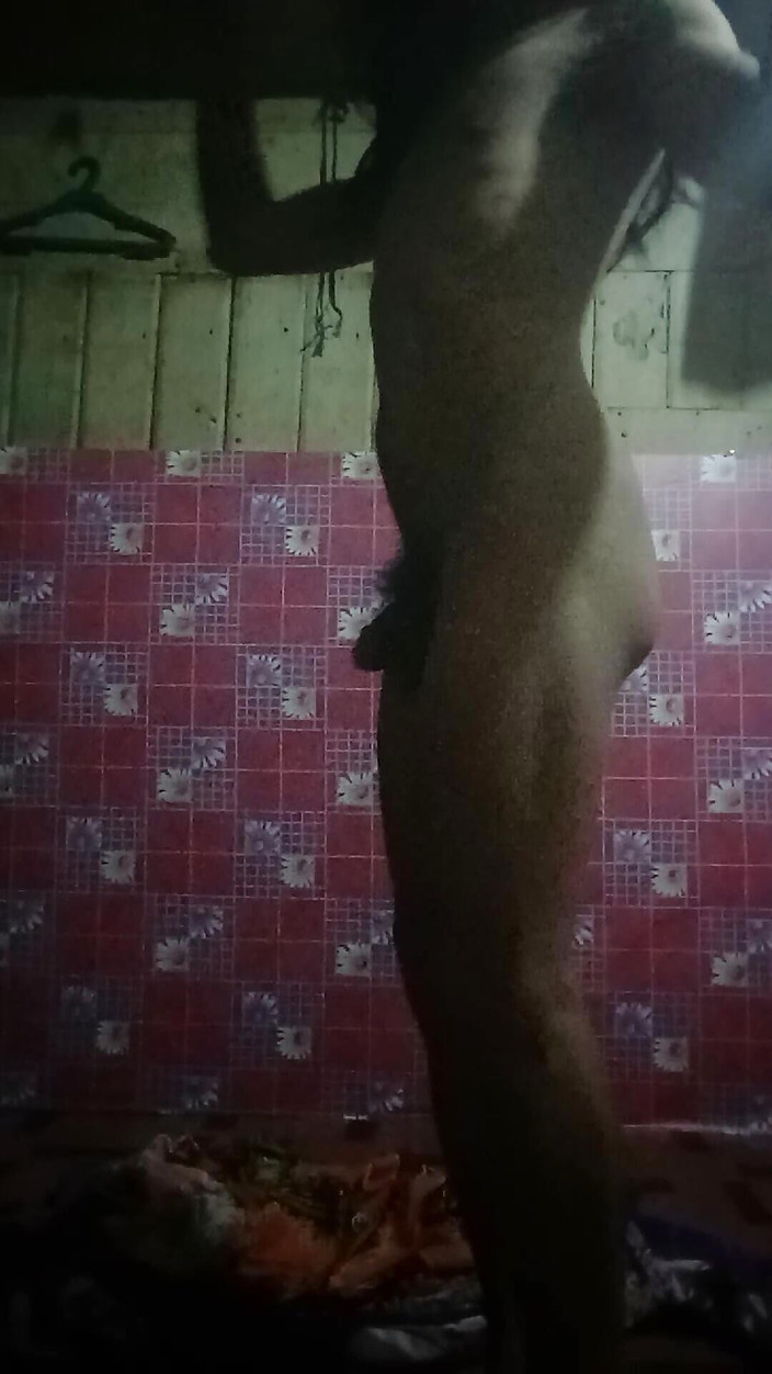 Reynaldo6: Selepas Beberapa Ketika, Permaisuri Mula Mengelirukan Di Dalam Bilik