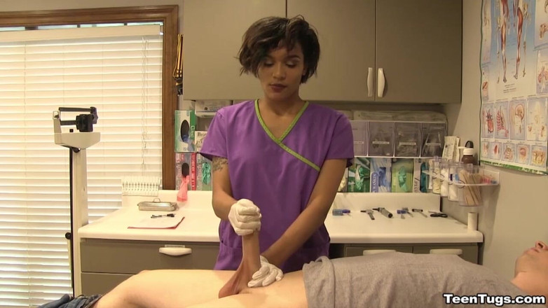 TeenTugs: Suster jasmine barnes menguras spermanya habis-habisan
