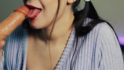 PaXionfruit: ดูดและเลียควยปลอมที่น่ารักของฉัน