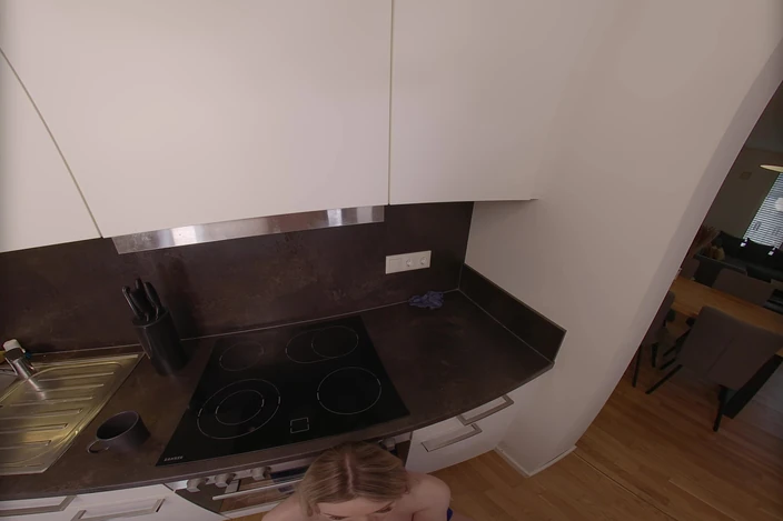 Micky Muffin VR: Morgenfick in der küche!