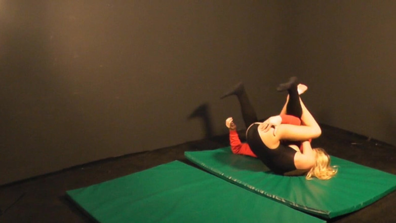 DanielleMaye: Wrestling