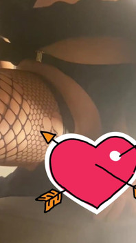 Does Anyone Want to Cum Tribute for Me?