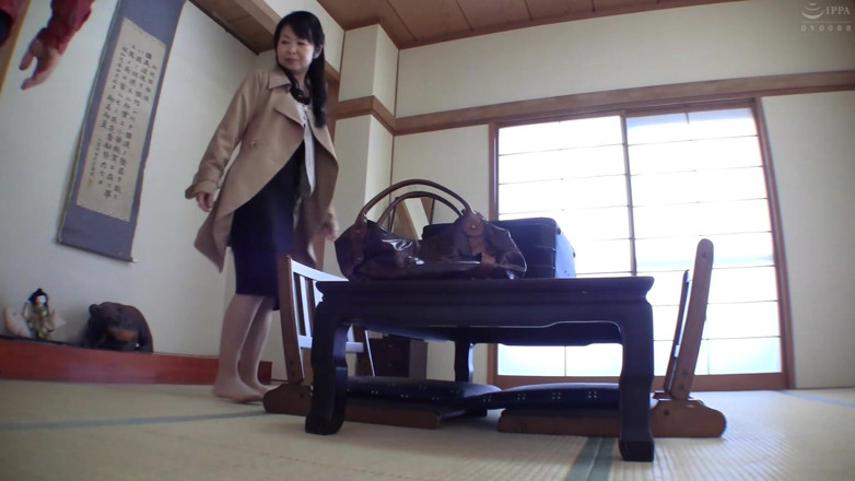Raptor Inc: Forbidden Creampie the Beautiful in-law. 2