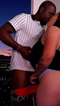 Penthouse Vibe Ft. Angel Beads
