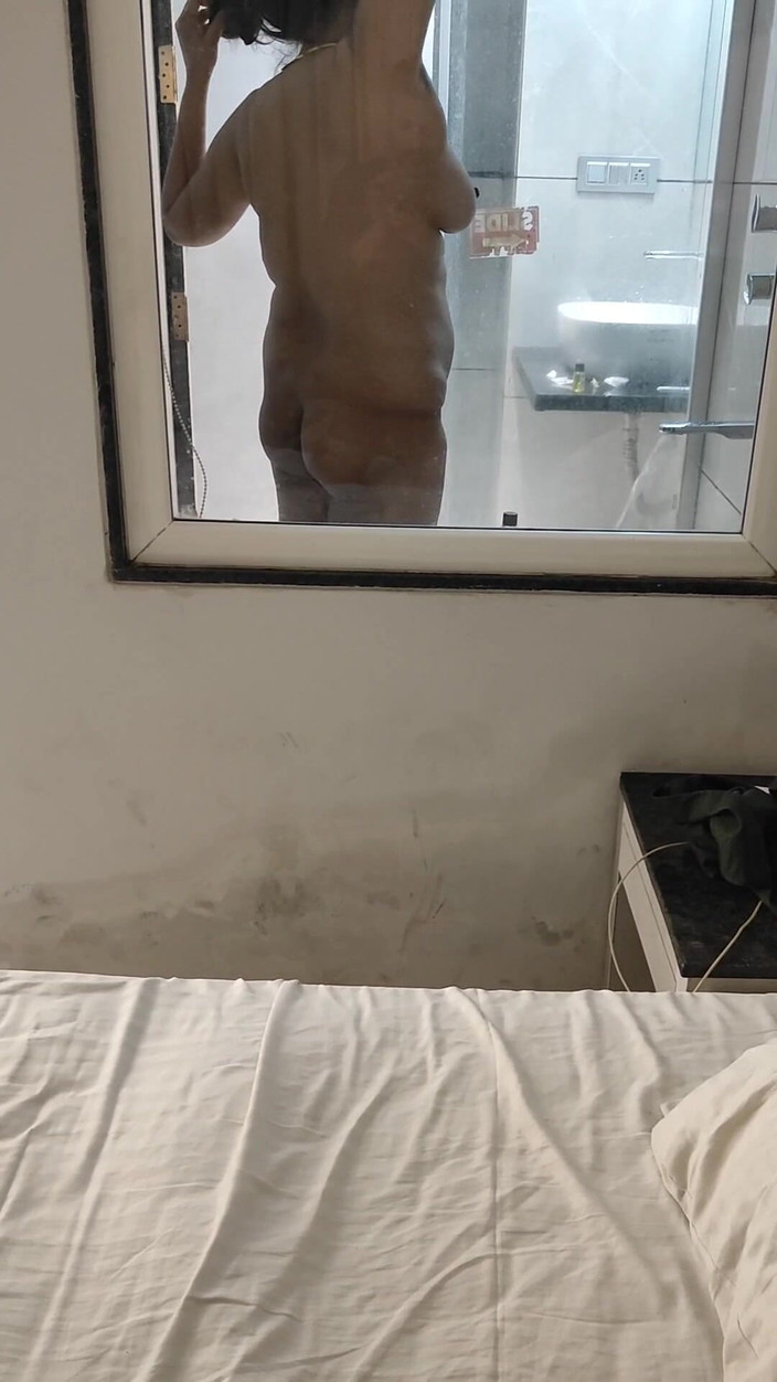 Crystalcouple: 我的继妹洗澡