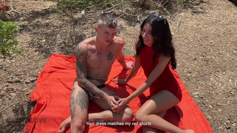 Kit Belove Straight: Two Males Met a Couple and Fucked His Girlfriend Right...