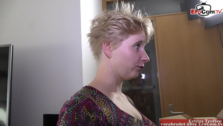 EroCom: Un couple allemand naturel fait l'amour amateur