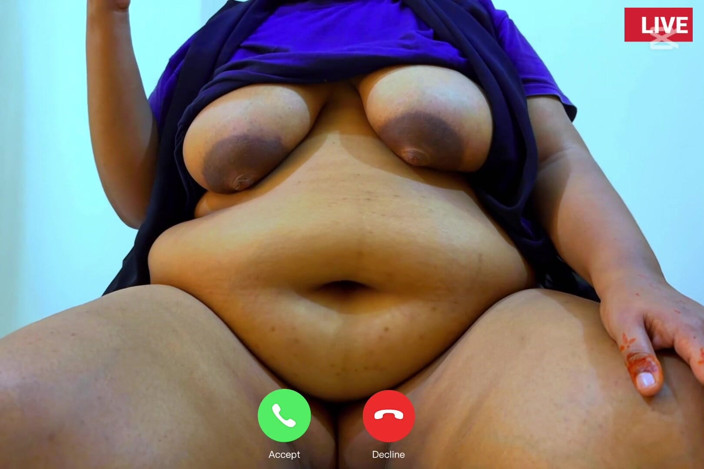 Your Boy's Cum: Video rekaman seks tante seksi zee ko