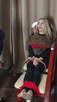 Making the Blonde Almost Herself From so Many Tickles in Many Different Ways