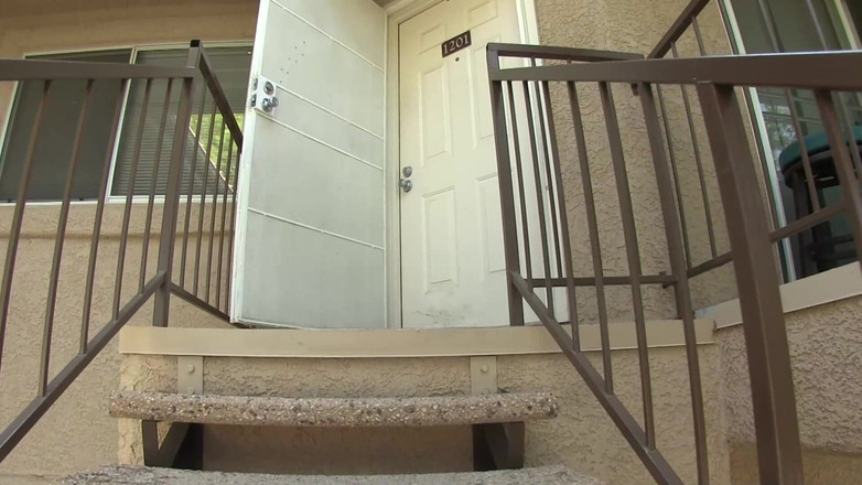 Evangelines Fetish: Dziennik traumy Fembots