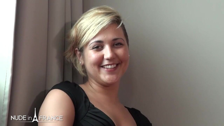 Nude in France: Sextape of an Unfaithful Chubby Young Stepmother in Need of...