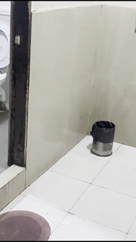 Mest gillade på denna webbplats med sexiga naturliga bröst med vatten stil avsugning på hotellet