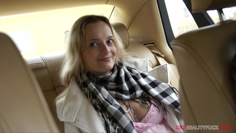 Czech Pornzone: Valentine's Day Surprise in Gas Station with Victoria Pure