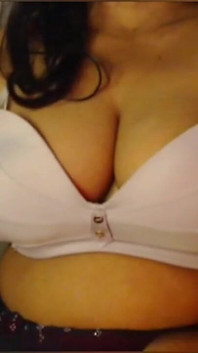 Seksowna dziewczyna Gage w ustach Press Nipple Clamp Show