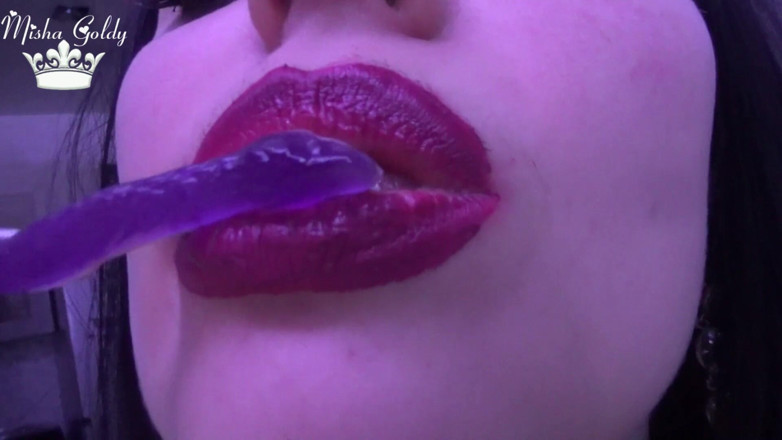 Goddess Misha Goldy: Cobra chomp!