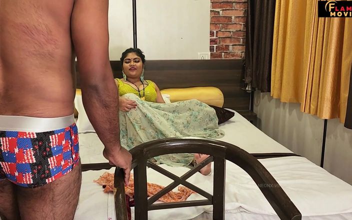 Flame Movies: Alter mann genießt mit Desi bhabhi volle nacht lecken