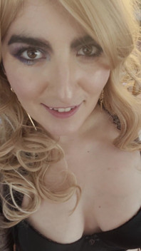 Zierliche blonde nymphe gefickt .- pOV