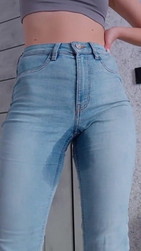 Llorando de desesperación orinar en jeans , parte 2