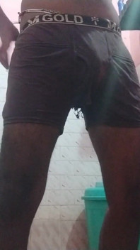 Tamil10inchesbbc Sexy Shaving and Bathing Session and Surprise at End Part 2