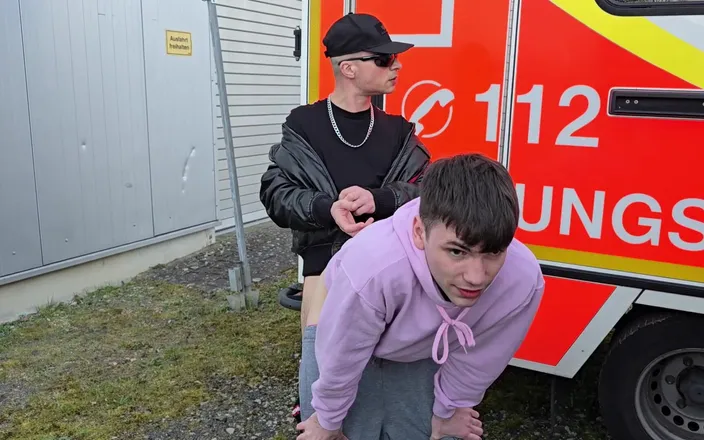 boyzxy212: I Fucked My Gay Bitch Bareback in Public Parking Lot -...