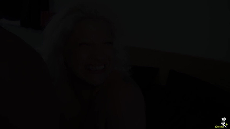 Dirty Doctors Clips: Dimanche après-midi