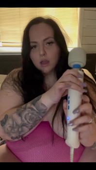 Watch Me Make My Horny Pregnant Pussy Cum!