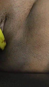 Gata gostosa quer comer meu esperma
