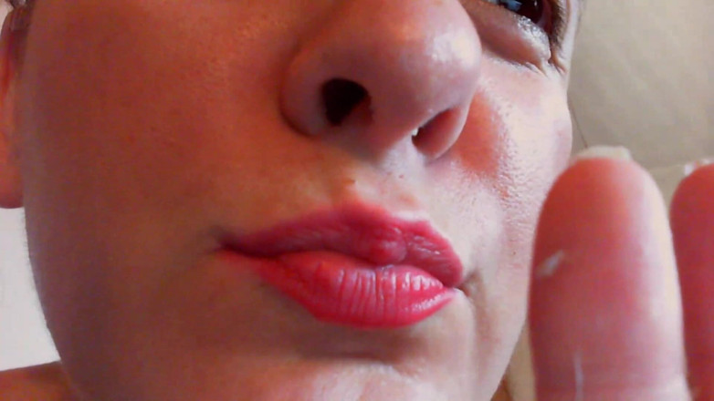 Nicoletta Embassi: Nose hard fetish