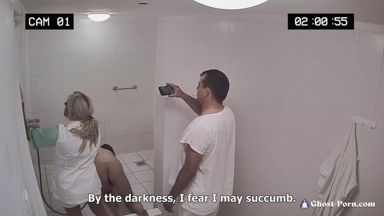 Ghost-Porn: Ghost Porn 1 - Část 1 Exorcismus chlupaté pošťanské