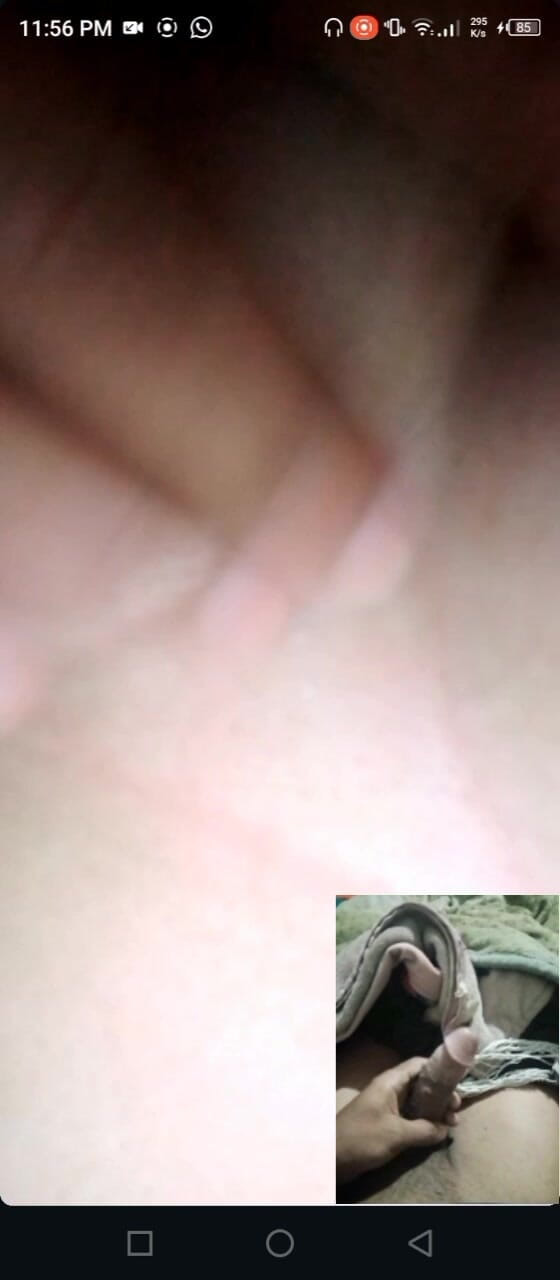 Viral video Pakistani: Grandi tette che mostrano video sexy in diretta porcate prendendo...