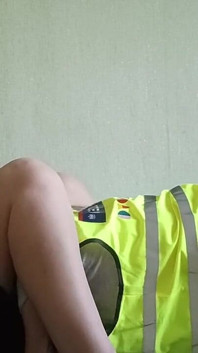 Sexe torride et risqué entre deux collègues lesbiennes au travail