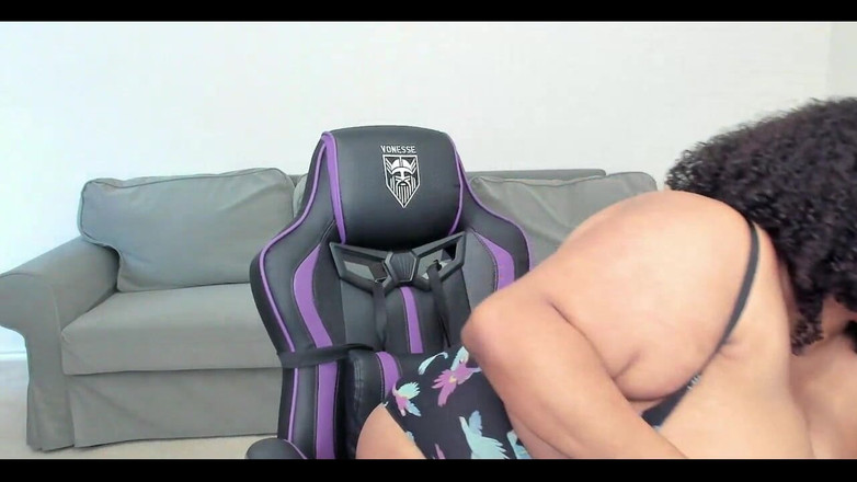 Josie4yourpleasure: Josie Kiss