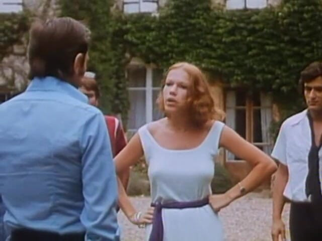 European Classics: Brigitte Lahaie, Annouchka & Marion Webb Accarezzamento Vaginale Bollente in Scena 8:...