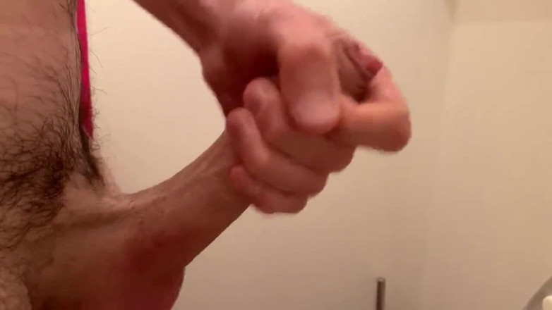 qaz11: Handjob on camera - 536
