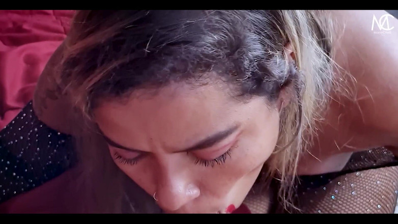 MarieChell: Vampir lagi asik nyepong kontol