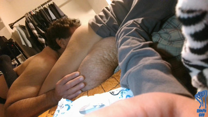 Lymph Guy: Latin baba engelli oğlanla sikişiyor