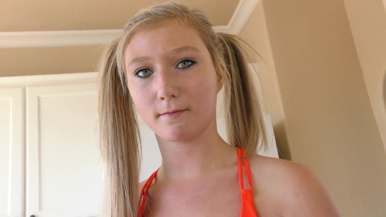 Perv Milfs n Teens: April Aniston Likes A Finger In Her Ass And A...