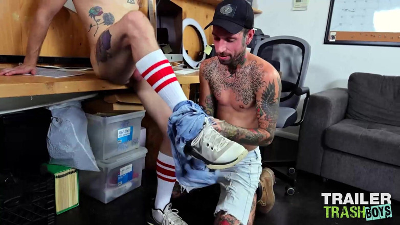 Trailer Trash Boys: Trailertrashboys Colton Blue e Ryan Sebastian senza protezione