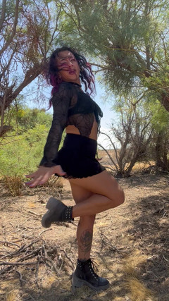 TSJade95: TS Desert Stripperin wieder