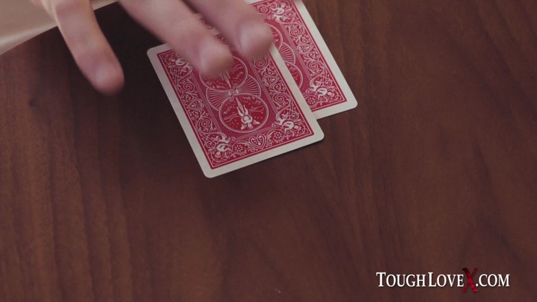 ToughLoveX: TOUGHLOVEX - Niegrzeczna zabawa w pokera z Lily Glee