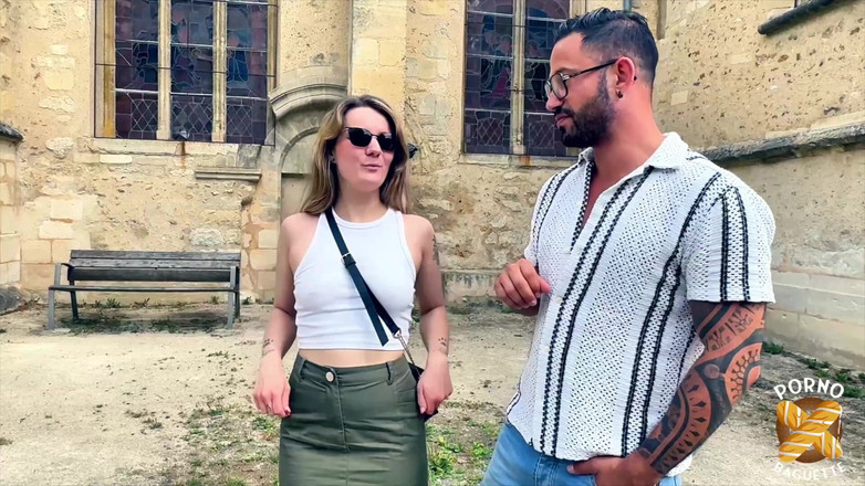 Porno Baguette: 迷你猫，华丽的金发女郎，喜欢坚硬的鸡巴