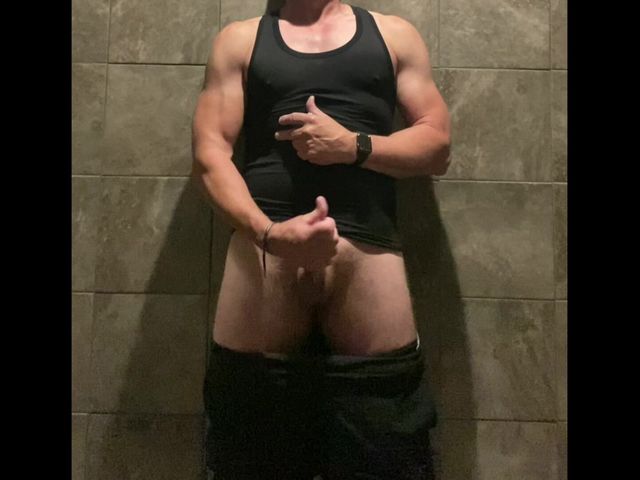 End of December Gym Lockerroom Cumshot From Jockdad87 (JockDad87)