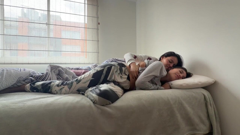 scarlettandc: Morning Sex Between Lesbians