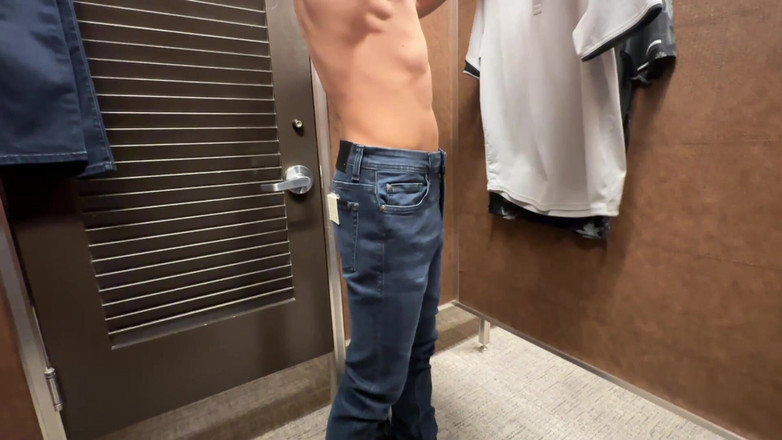 Bigmax8inch: Mall Private Locker Room Cumshot Blowjob Flashing