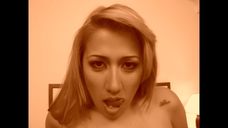 Pornobello: 娜塔莉亚·莱莫斯：金发、惊艳的臀部，被一根大黑鸡巴操