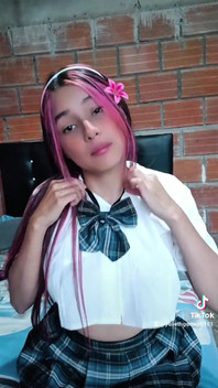 Beautiful Peasant Woman Shows off Her Lovely Natural Body and Her Delicious Hairy Pussy