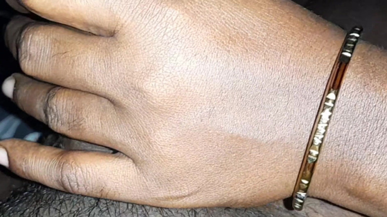 Desisouthcpl: Desi chłopak Hardcore jebanie z matką jej dziewczyny w nocy...