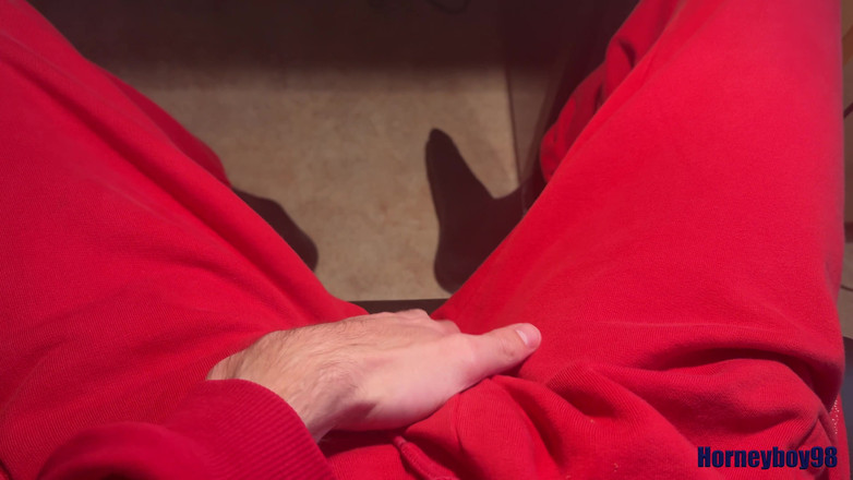 Horneyboy98: Twink in Home Office Wix si scatena e spruzza